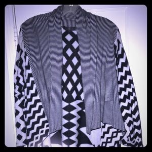 Alexander McQueen knit sweater/jacket. Rare. S. 💋